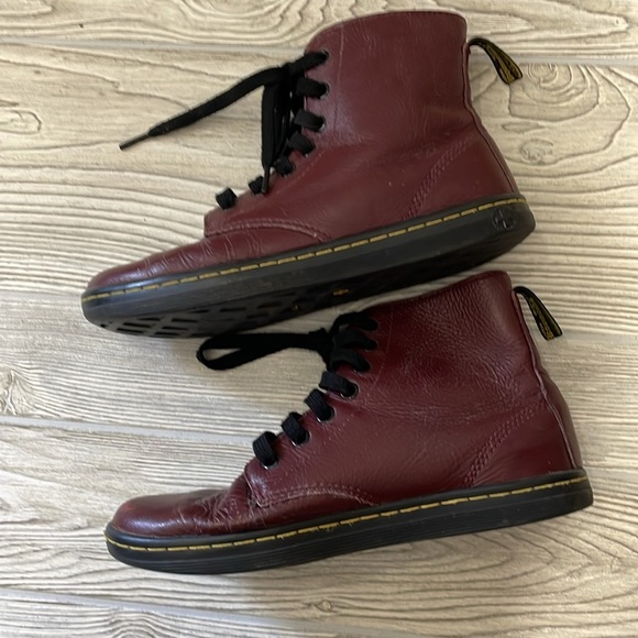 Dr. Martens Leyton Combat Boot - Picture 6 of 7